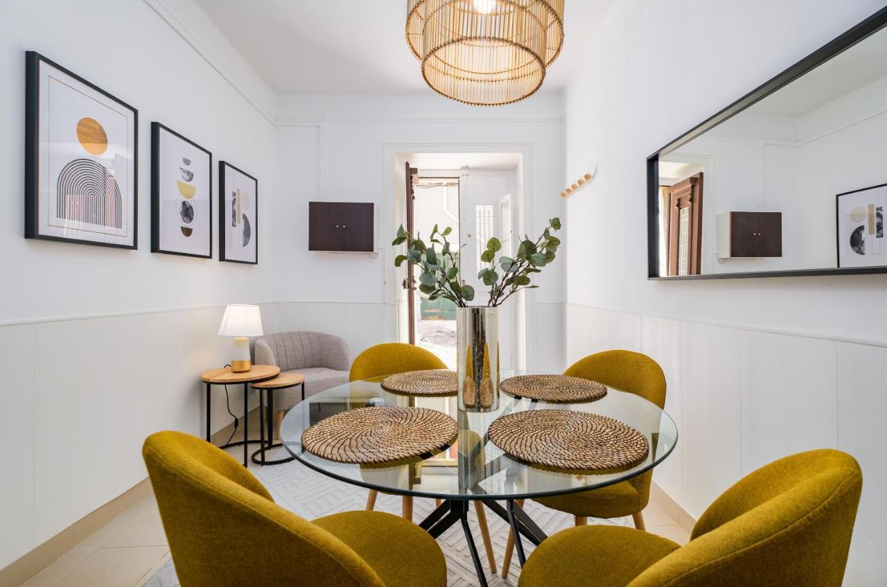 New! Unique 1 Bedroom Apartment- Santa Catarina 42 リスボン エクステリア 写真
